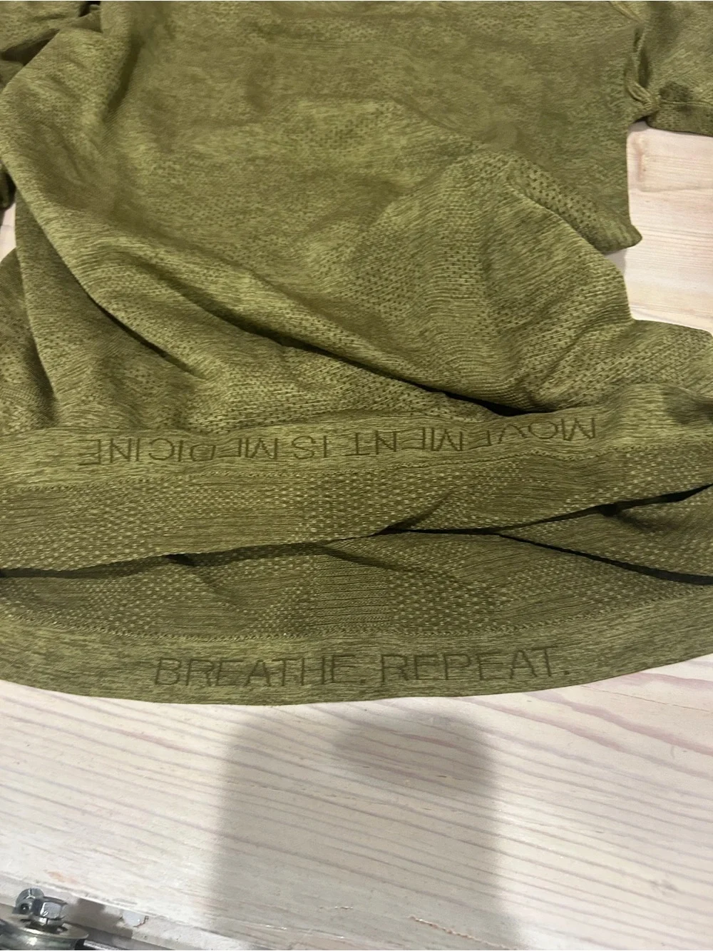 Lululemon swiftly tech long sleeve size 8